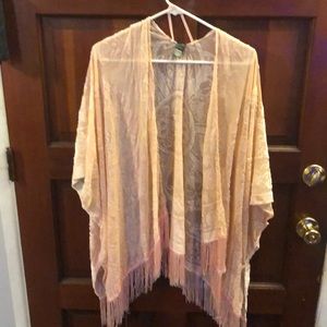Shrug/overlay